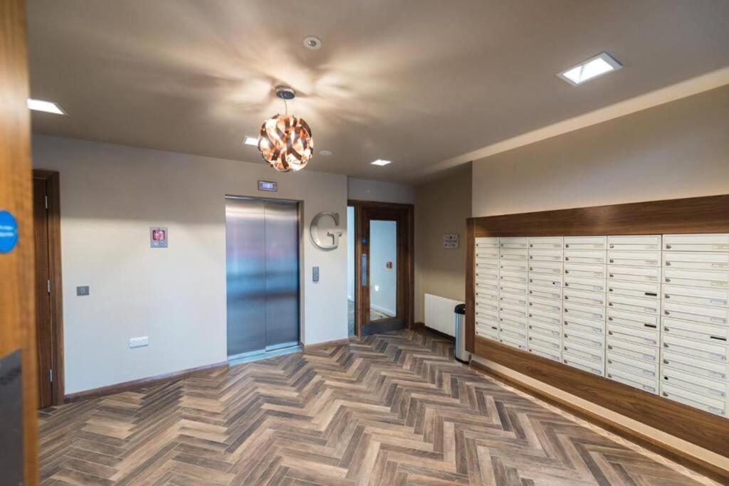 City Centre Luxury Apartment Белфаст Екстер'єр фото