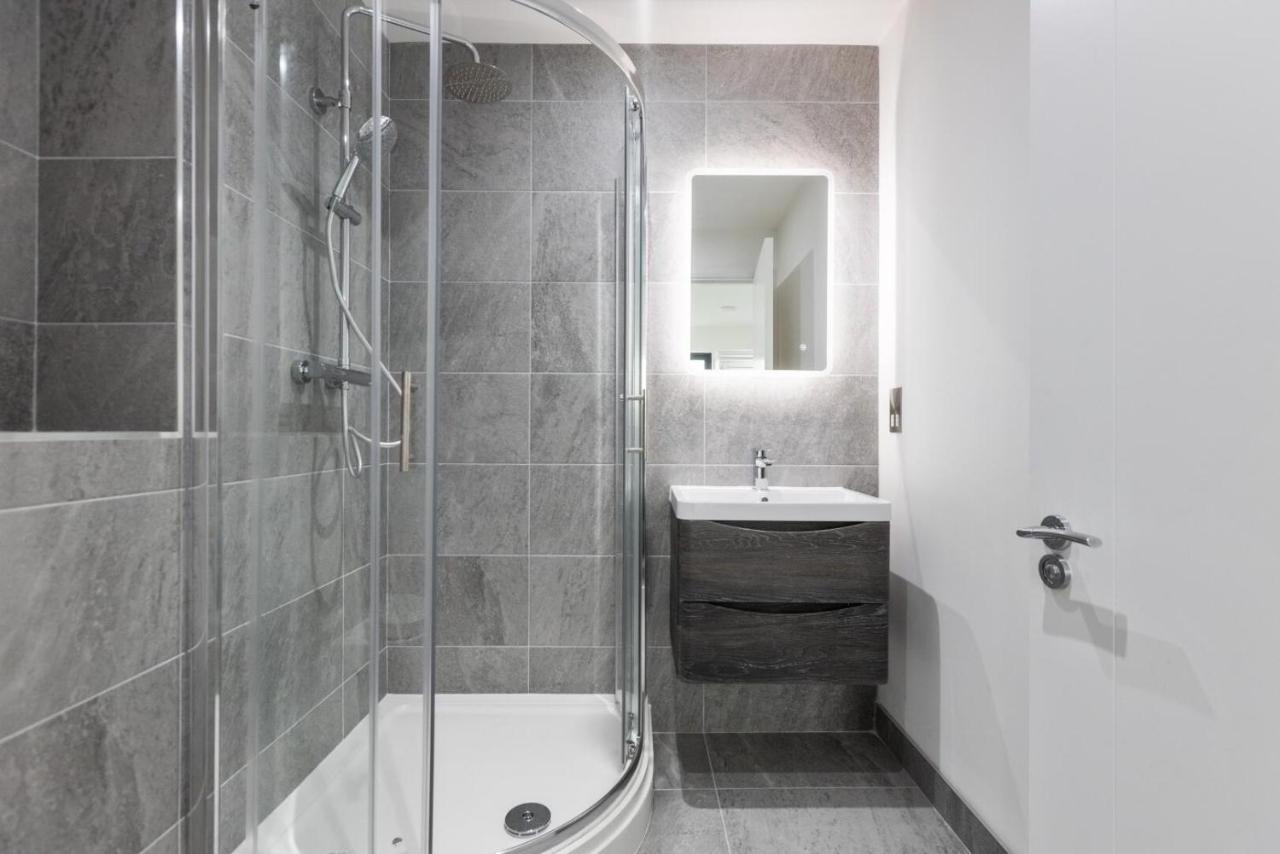 City Centre Luxury Apartment Белфаст Екстер'єр фото