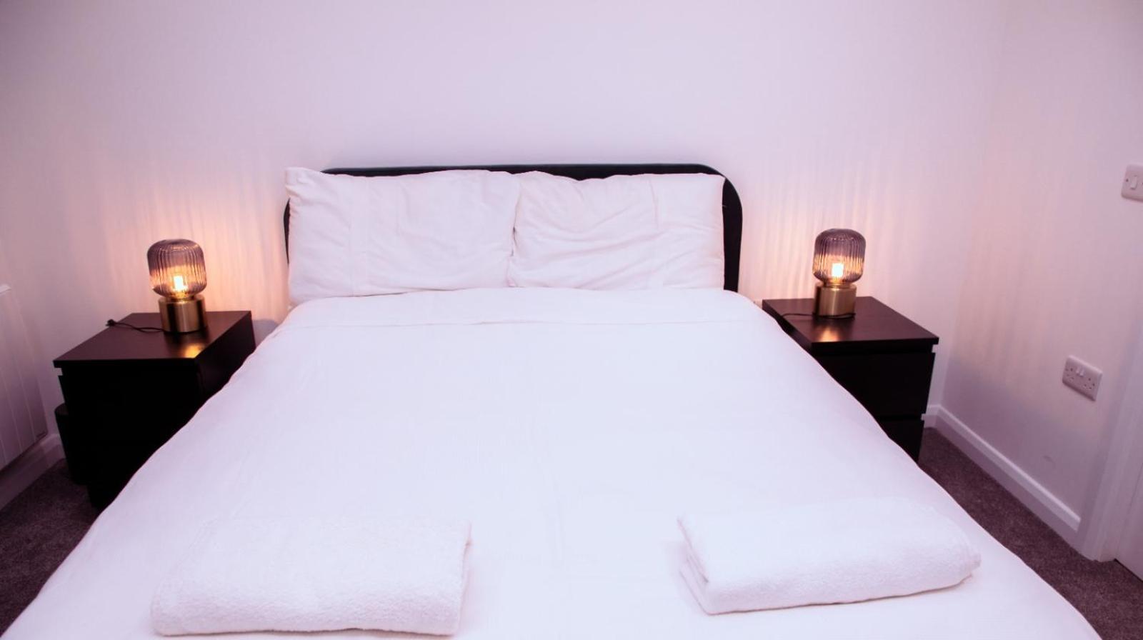 City Centre Luxury Apartment Белфаст Екстер'єр фото